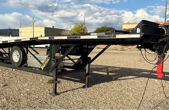2006 Kaufman 6W 3 Car Wedge Trailer