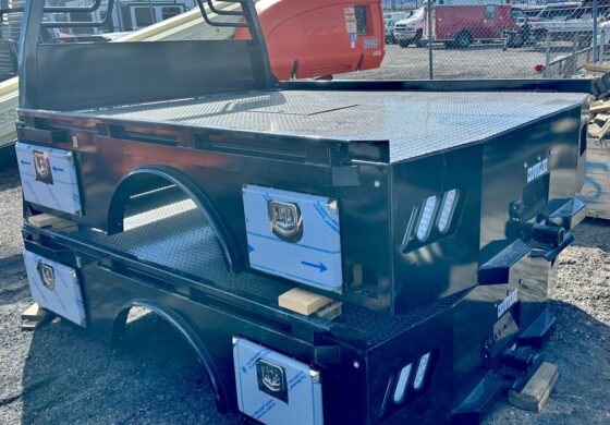 2023 Crownline SKS56 SRW 56” CTA SKIRTED