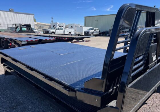 2024 Crownline RRCW136 84” CA DRW Cab & Chassis